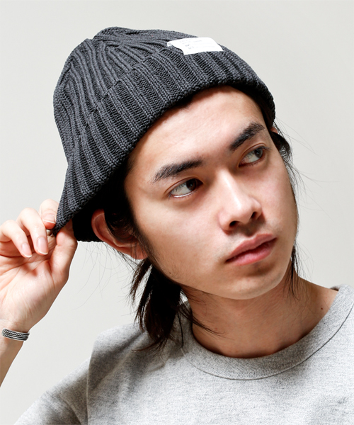 NANO universe(ナノユニバース)の「RACAL(ラカル)/ 2×2 リブニットCAP(ニットキャップ/ビーニー・メンズ・ネイビー/ブルー/グリーン/レッド/パープル/ブラック/グレー/チャコール・FREE)」の4枚目の写真