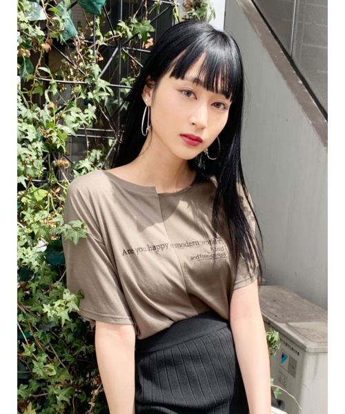 EMODA（エモダ）の「ドッキングエンブロイダリーTシャツ（Tシャツ/カットソー・レディース・カーキ/ブラック/ホワイト・FREE）」の3枚目の写真