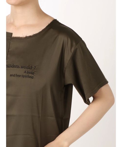 EMODA（エモダ）の「ドッキングエンブロイダリーTシャツ（Tシャツ/カットソー・レディース・カーキ/ブラック/ホワイト・FREE）」の12枚目の写真