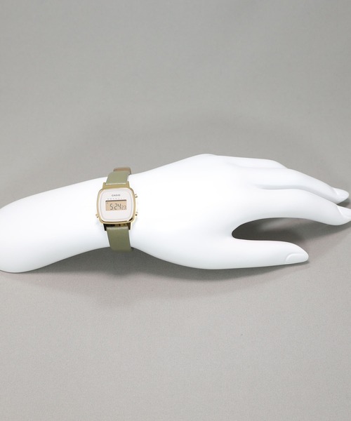 CASIO(カシオ)の「CASIO CLASSIC / LADY'S DIGITAL / LA670WFL-3JF(デジタル腕時計・レディース・オリーブ・FREE)」の6枚目の写真