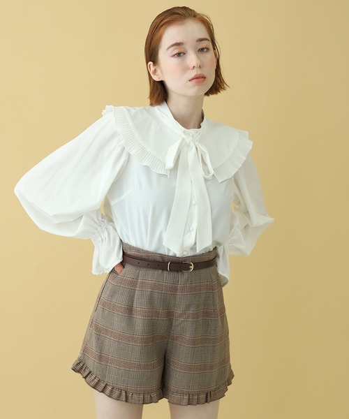 one after another NICE CLAUP(ワンアフターアナザーナイスクラップ)の「フリルショートパンツ(その他パンツ・レディース・カーキ/ホワイト系その他/ブラウン系その他/ベージュ系その他・FREE)」の20枚目の写真