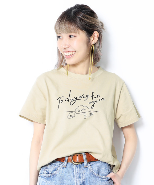 devirock（デビロック）の「デビラボ namiiiコラボTシャツ 大人サイズ（Tシャツ/カットソー・レディース・ブラック/ホワイト/ベージュ・LL/M/L）」の3枚目の写真