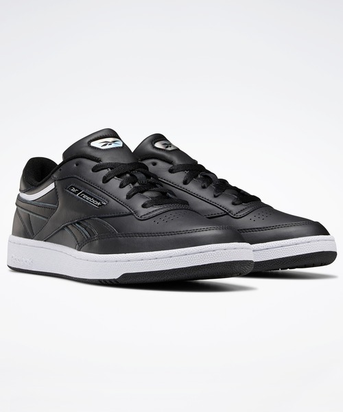 Reebok(リーボック)の「クラブシーリベンジ / CLUB C REVENGE MU(スニーカー・メンズ・ブラック×ブラック/ホワイト×ホワイト・24.5cm/23.5cm/26.5cm/25.5cm/23.0cm/25.0cm/24.0cm/26.0cm/27.5cm/27.0cm/28.0cm/28.5cm/30.0cm/29.0cm/29.5cm/31cm)」の1枚目の写真