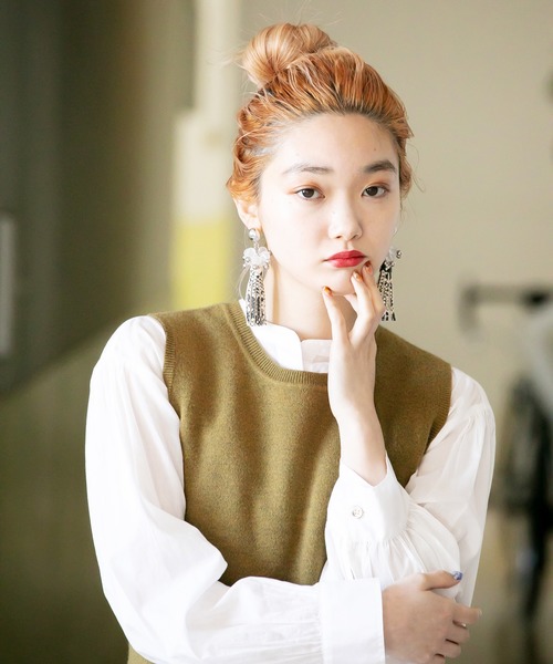 BOEMY(ボエミー)の「つぶつぶビーズ レザーロングタッセルピアス(ピアス(両耳用)・レディース・パイソン・FREE)」の11枚目の写真