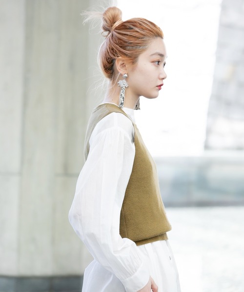 BOEMY(ボエミー)の「つぶつぶビーズ レザーロングタッセルピアス(ピアス(両耳用)・レディース・パイソン・FREE)」の12枚目の写真