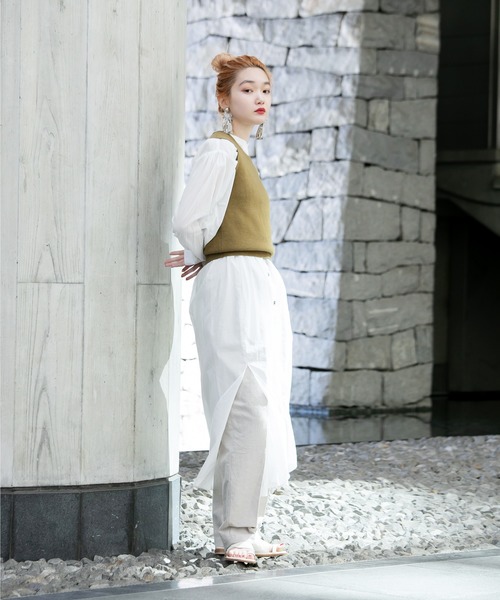 BOEMY(ボエミー)の「つぶつぶビーズ レザーロングタッセルピアス(ピアス(両耳用)・レディース・パイソン・FREE)」の14枚目の写真