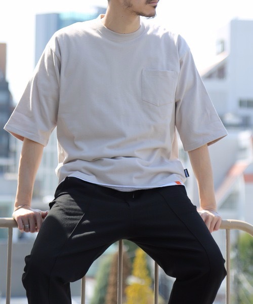 OUTDOOR PRODUCTS(アウトドアプロダクツ)の「【OUTDOOR PRODUCTS/アウトドアプロダクツ】肉厚でヘタらないヘビロテ確実Tシャツ ボックスシルエット ユニセックスサイジング ポケット付き ヘビーウェイト5分袖Tシャツカットソー(Tシャツ/カットソー・メンズ・チャコールグレー/ブルー系その他/ダークベージュ/アイボリー/ブラウン・SMALL/MEDIUM/LARGE/X-LARGE)」の9枚目の写真