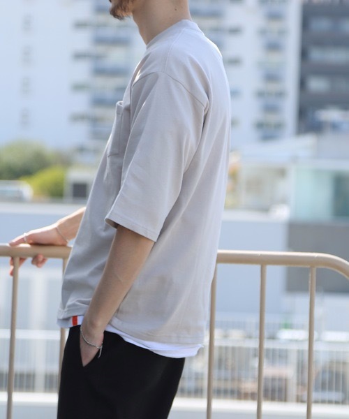 OUTDOOR PRODUCTS(アウトドアプロダクツ)の「【OUTDOOR PRODUCTS/アウトドアプロダクツ】肉厚でヘタらないヘビロテ確実Tシャツ ボックスシルエット ユニセックスサイジング ポケット付き ヘビーウェイト5分袖Tシャツカットソー(Tシャツ/カットソー・メンズ・チャコールグレー/ブルー系その他/ダークベージュ/アイボリー/ブラウン・SMALL/MEDIUM/LARGE/X-LARGE)」の8枚目の写真