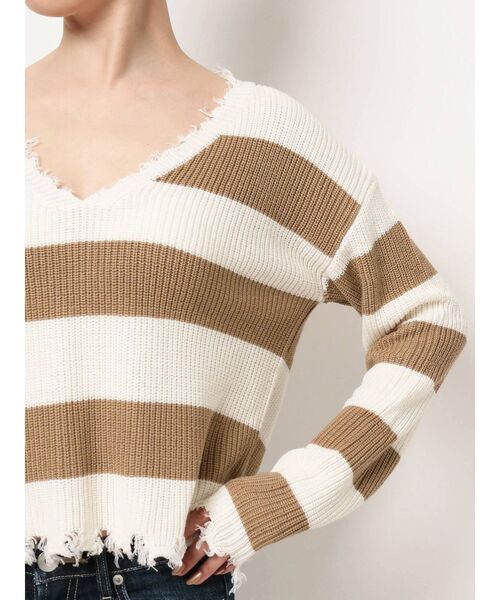 GYDA（ジェイダ）の「VネックグラインダーニットTOPS（ニット/セーター・レディース・ブラック/ブラウン/ベージュ・FREE）」の19枚目の写真