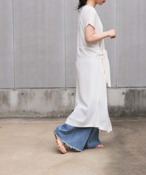 vingtrois（バントロア）の「【vingtrois】フロントリボンシャツワンピース（ワンピース・レディース・オフホワイト/テラコッタ/ネイビー・M）」の5枚目の写真