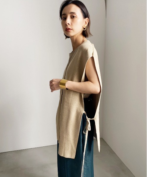 Ameri（アメリ）の「2WAY BIB LAYERED KNIT（ニット/セーター）」 - WEAR