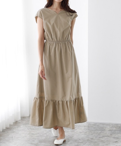 キーネックフレア切り替えワンピース