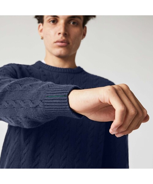 LACOSTE(ラコステ)の「ケーブル編みニットセーター(ニット/セーター・メンズ・ネイビー/オフホワイト/イエロー/ダークグレー/グレー/チャコールグレー/ライトブルー・2/4/3/5)」の20枚目の写真