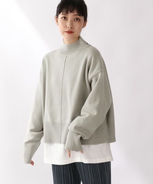 LOWRYS FARM(ローリーズファーム)の「ショートハイネックプルオーバーLS 920957(ニット/セーター・レディース・ブラック/グレー/グリーン/アイボリー/イエロー/ライトグリーン・FREE)」の3枚目の写真