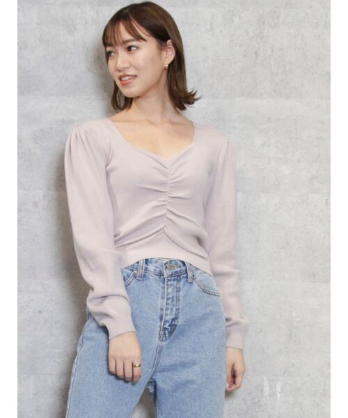 dazzlin（ダズリン）の「センターギャザーネックニットトップス（ニット/セーター・レディース・ブラック/パープル/ブラウン/モカ・FREE）」の4枚目の写真