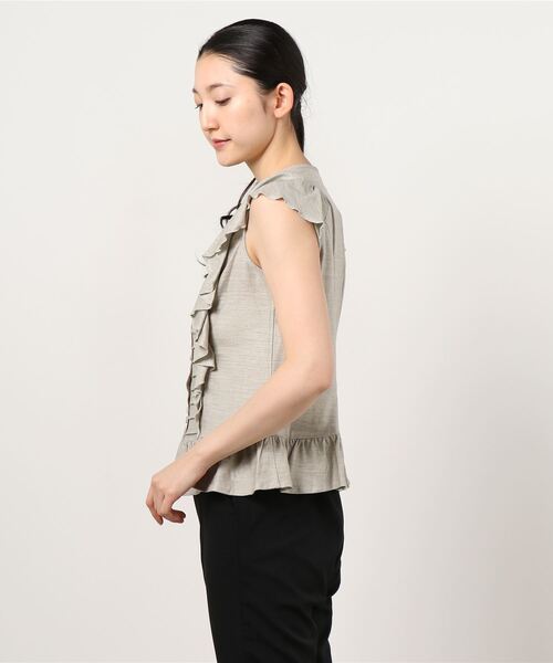 GGD（ジージーディー）の「HAVE A NICE TRIP / ハヴァナイストリップ　ウォッシャブルアサペプラムタックプリーツ（Tシャツ/カットソー・レディース・ベージュ/ブラック/バーガンディー/サンドグレー/ピンク・XXL/M/L/LL）」の6枚目の写真