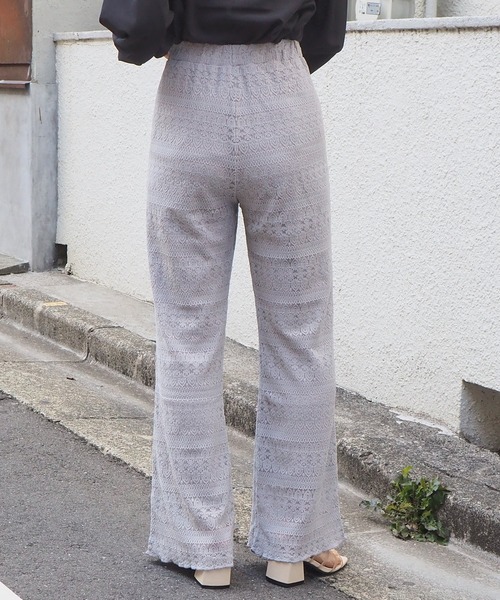 tiptop(ティップトップ)の「2021SS 総レースフレアパンツ(その他パンツ・レディース・ブラック/サックスブルー/ライトグリーン/アイボリー・FREE)」の15枚目の写真