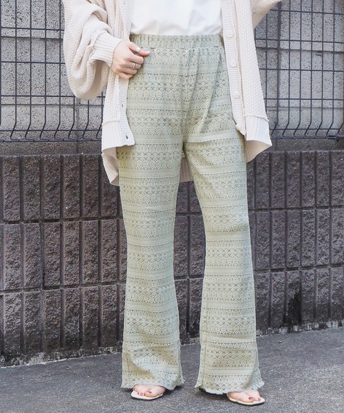 tiptop(ティップトップ)の「2021SS 総レースフレアパンツ(その他パンツ・レディース・ブラック/サックスブルー/ライトグリーン/アイボリー・FREE)」の11枚目の写真