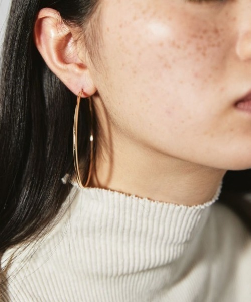 TODAYFUL（トゥデイフル）の「TODAYFUL　Thin Hoop Pierce シンフープピアス/12990902（ピアス（両耳用）・レディース・シルバー/ゴールド・ONE SIZE）」の18枚目の写真