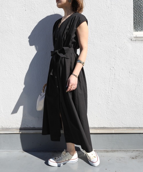 ap retro(アプレトロ)の「ウエストマークフレンチスリーブロングワンピース【ZOZOTOWN限定商品】(ワンピース・レディース・ベージュ/ブラック/ネイビー系/グリーン・FREE)」の5枚目の写真