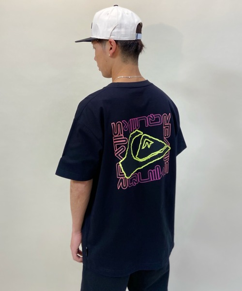 Quiksilver(クイックシルバー)の「QUIKSILVER/クイックシルバー バックプリントTシャツ QST211037(Tシャツ/カットソー・メンズ・ブラック/ホワイト・M/L)」の9枚目の写真