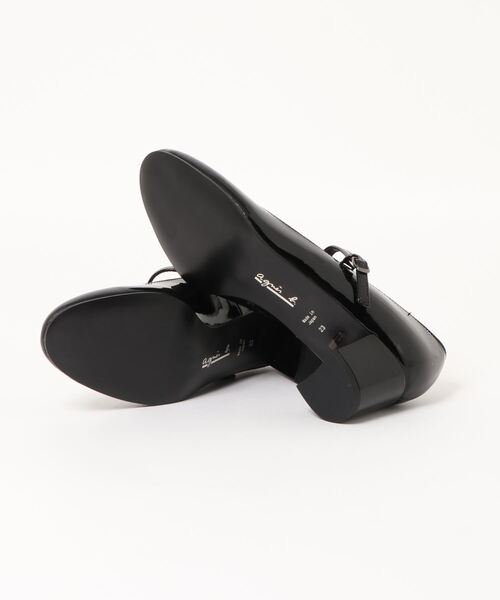 agnes b.（アニエスベー）の「ラウンドトゥストラップパンプス（パンプス・レディース・ブラック/プラチナム/ライトグレー/レッド・23.5cm/23.0cm/24.0cm/22.5cm/24.5cm/22.0cm）」の6枚目の写真