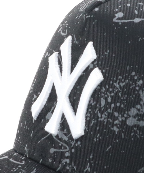 NEW ERA（ニューエラ）の「ニューエラ キャップ スプラッシュペイント ニューヨークヤンキース（キャップ・メンズ・ベージュ/ブラック・FREE）」の6枚目の写真