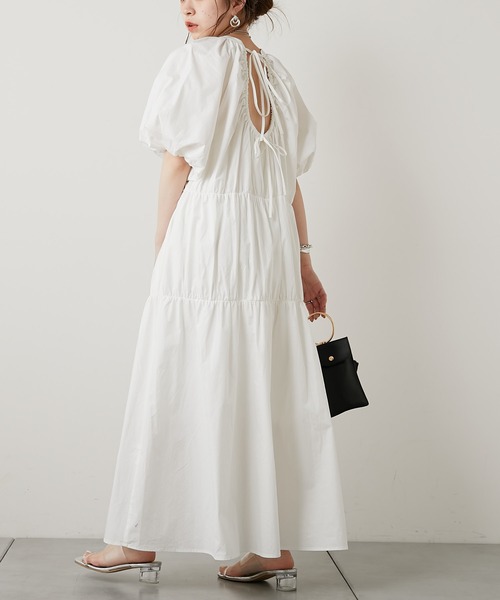 Chico（チコ）の「バックデザインティアードロングワンピース（ワンピース・レディース・ホワイト/ブラック/パープル・FREE）」の14枚目の写真