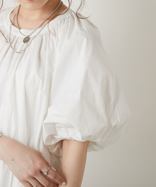 Chico（チコ）の「バックデザインティアードロングワンピース（ワンピース・レディース・ホワイト/ブラック/パープル・FREE）」の8枚目の写真