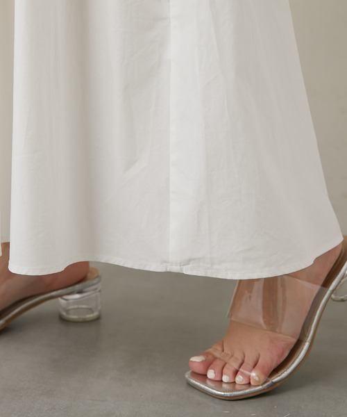 Chico（チコ）の「バックデザインティアードロングワンピース（ワンピース・レディース・ホワイト/ブラック/パープル・FREE）」の10枚目の写真