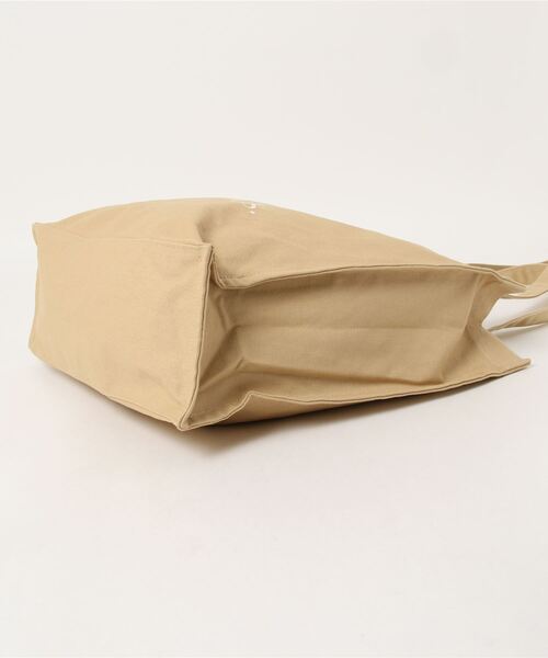 ehka sopo(エヘカソポ)の「キャンバスロゴスクエアトートバッグ(トートバッグ・レディース・ラベンダー/キナリ/キャメル・フリ-)」の6枚目の写真