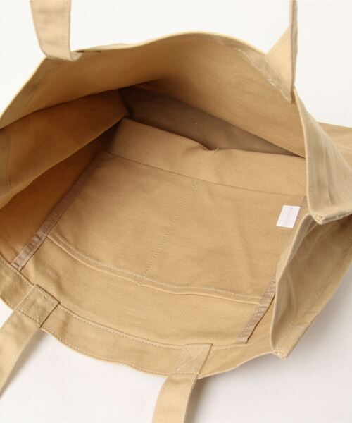 ehka sopo(エヘカソポ)の「キャンバスロゴスクエアトートバッグ(トートバッグ・レディース・ラベンダー/キナリ/キャメル・フリ-)」の5枚目の写真