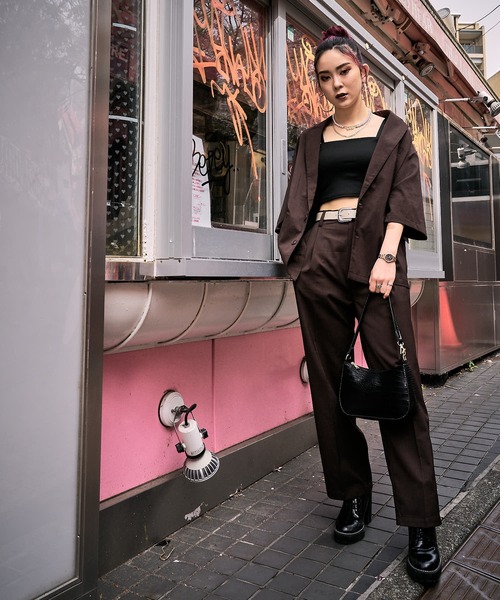 PUBLUX（パブリュクス）の「【PUBLUX/パブリュクス×ベルエポック】　センタープレスワイドパンツ/ユニセックス（スラックス・メンズ・ブルー/オリーブ/ブラウン/ブラック/ホワイト・MEDIUM/SMALL/LARGE）」の9枚目の写真