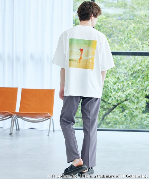 LIFE（ライフ）の「LIFE/ライフ 別注コラボ オーバーサイズ アソートフォトプリント半袖カットソー（Tシャツ/カットソー・メンズ・ホワイト系その他3/ブラック系その他2/ブラック系その他3/ブラック系その他/ホワイト系その他2/ホワイト系その他・M/L）」の10枚目の写真