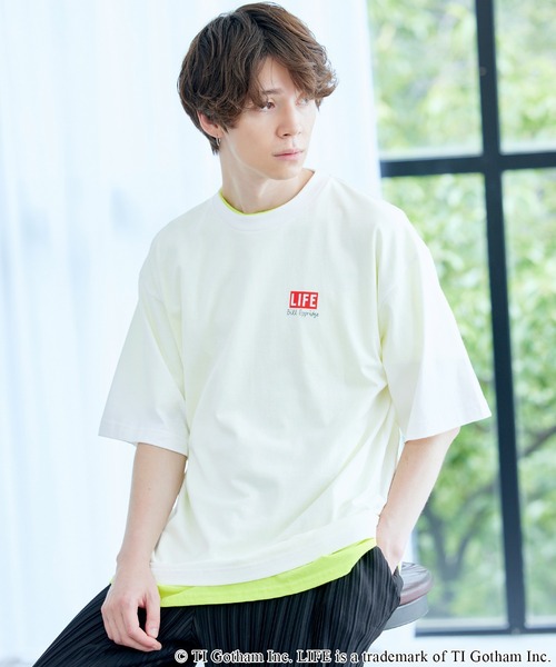 LIFE（ライフ）の「LIFE/ライフ 別注コラボ オーバーサイズ アソートフォトプリント半袖カットソー（Tシャツ/カットソー・メンズ・ホワイト系その他3/ブラック系その他2/ブラック系その他3/ブラック系その他/ホワイト系その他2/ホワイト系その他・M/L）」の11枚目の写真