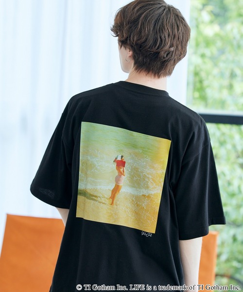 LIFE（ライフ）の「LIFE/ライフ 別注コラボ オーバーサイズ アソートフォトプリント半袖カットソー（Tシャツ/カットソー・メンズ・ホワイト系その他3/ブラック系その他2/ブラック系その他3/ブラック系その他/ホワイト系その他2/ホワイト系その他・M/L）」の20枚目の写真