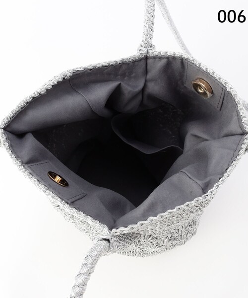 pink adobe(ピンクアドベ)の「◆つまみショルダーニットバッグ(ショルダーバッグ・レディース・ブラック/グレー/シルバー/グリーン/アイボリー/ブロンズ・00)」の10枚目の写真