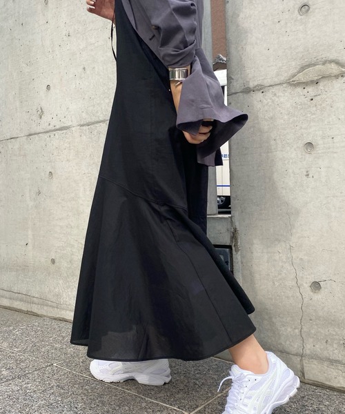 DouDou(ドゥドゥ)の「【WEB限定】裾フレアマキシワンピース(ワンピース・レディース・ブラック/オフホワイト/カーキ・FREE)」の19枚目の写真