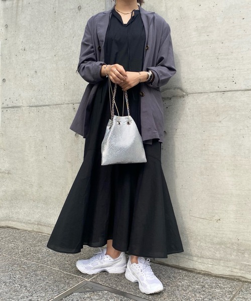 DouDou(ドゥドゥ)の「【WEB限定】裾フレアマキシワンピース(ワンピース・レディース・ブラック/オフホワイト/カーキ・FREE)」の20枚目の写真