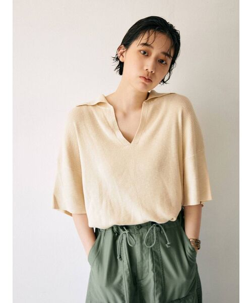 Ungrid(アングリッド)の「ハーフスリーブ襟ニット(ニット/セーター・レディース・ブラック/アイボリー/ブラウン・FREE)」の9枚目の写真