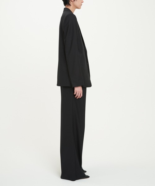 DRESSEDUNDRESSED(ドレスドアンドレスド)の「DRESSEDUNDRESSED Minimalist Blazer (DUW21401)(テーラードジャケット・メンズ・ブラック・3/4)」の3枚目の写真