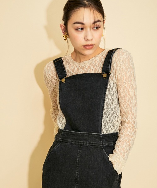 MADEMOISELLE ROPE'(マドモアゼル ロペ)の「<春まで使える>ストレッチフラワーレースプルオーバー(Tシャツ/カットソー・レディース・ホワイト/ブラック/オフホワイト/ブルー系その他6・38)」の6枚目の写真