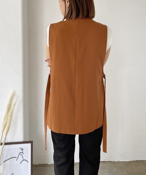 Shelly island（シェリーアイランド）の「テーラードノースリジレ/ジャケット（ベスト・レディース・ブラック/テラコッタ/ホワイト・FREE）」の15枚目の写真