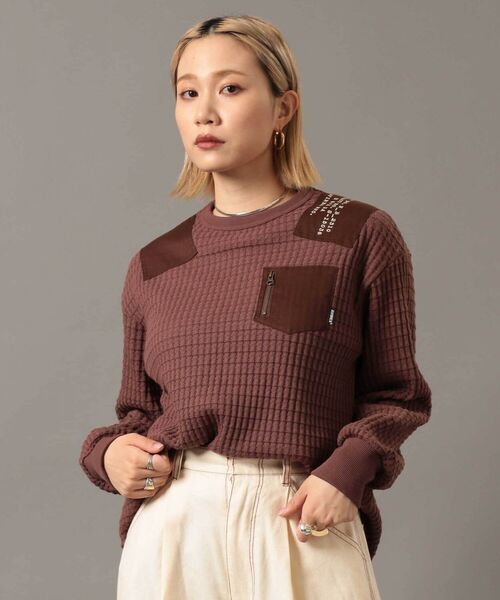 AVIREX（アヴィレックス）の「ビッグワッフル コンビプルオーバー/ BIG WAFFLE COMBI PULLOVER（Tシャツ/カットソー・レディース・オフホワイト/ブラウン/ブルー/マスタード・FREE）」の15枚目の写真
