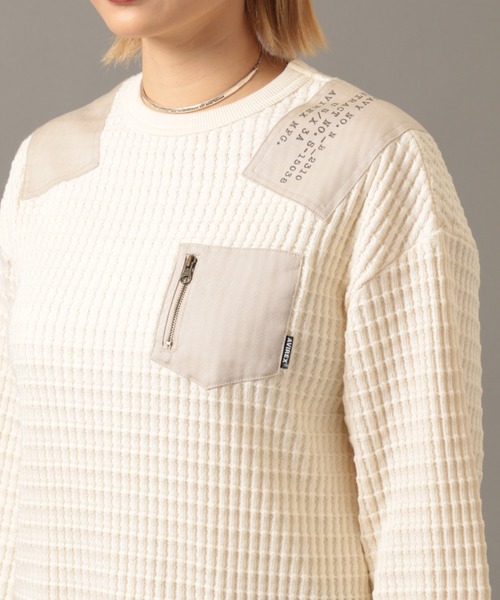 AVIREX（アヴィレックス）の「ビッグワッフル コンビプルオーバー/ BIG WAFFLE COMBI PULLOVER（Tシャツ/カットソー・レディース・オフホワイト/ブラウン/ブルー/マスタード・FREE）」の10枚目の写真