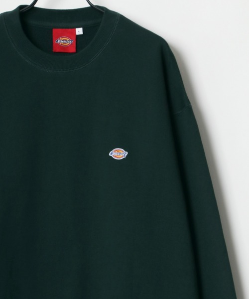Dickies(ディッキーズ)の「Dickies/ディッキーズ オーバーサイズ ミニロゴワッペン ワンポイント刺繍 スウェット レディース メンズ トレーナー(スウェット・メンズ・ホワイト/ブラック/ベージュ/サックスブルー/グリーン/オートミール/グレイッシュベージュ/ピンク/キャメル/ベージュ系その他/ダークグリーン・M/L/XL)」の8枚目の写真
