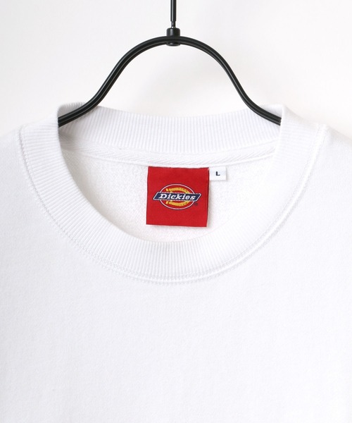 Dickies(ディッキーズ)の「Dickies/ディッキーズ オーバーサイズ ミニロゴワッペン ワンポイント刺繍 スウェット レディース メンズ トレーナー(スウェット・メンズ・ホワイト/ブラック/ベージュ/サックスブルー/グリーン/オートミール/グレイッシュベージュ/ピンク/キャメル/ベージュ系その他/ダークグリーン・M/L/XL)」の19枚目の写真