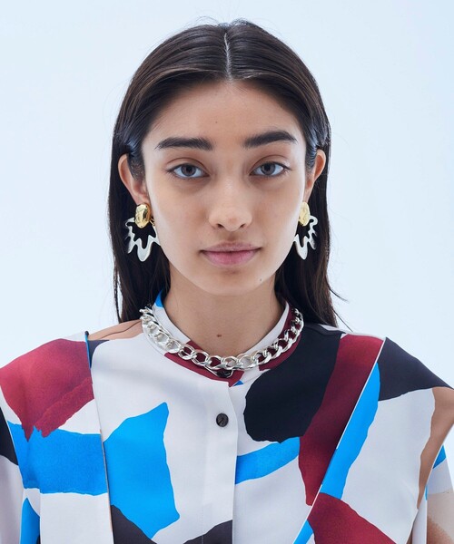 UNITED TOKYO(ユナイテッドトウキョウ)の「ミラージュモチーフイヤリング(イヤリング・レディース・その他2・FREE)」の4枚目の写真