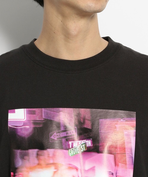 niko and...（ニコアンド）の「アーティストコラボロンＴ（Tシャツ/カットソー・メンズ・オフホワイト/オレンジ/チャコール・MEDIUM/LARGE）」の4枚目の写真