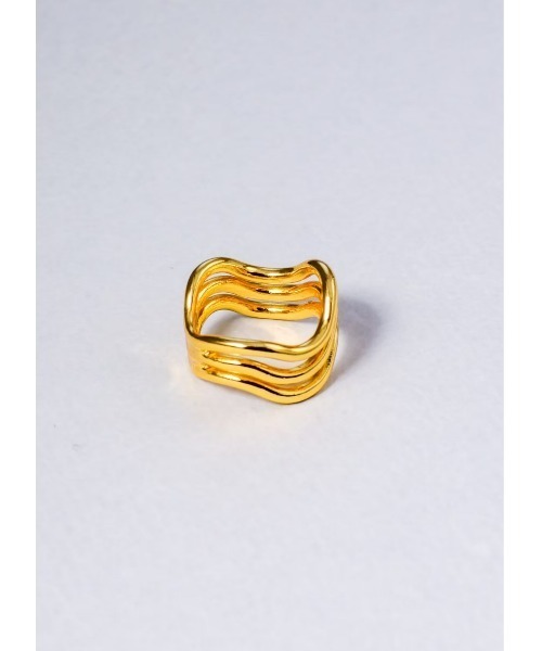 mou(モウ)の「【Na.moda】Triple wave ring(リング・レディース・シルバー/ゴールド/シルバー系その他・FREE)」の8枚目の写真